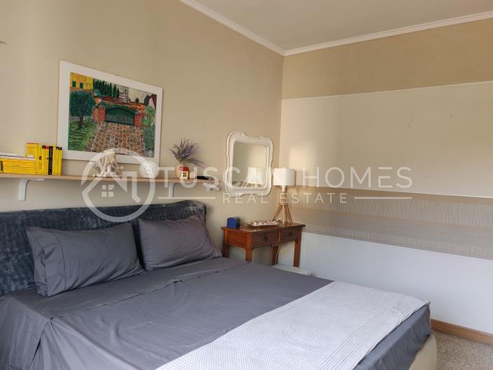 Image No.5-5 Bed House/Villa for sale