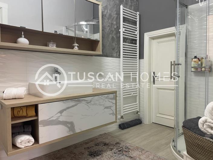 Image No.3-5 Bed House/Villa for sale