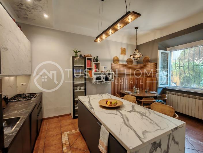 Image No.15-5 Bed House/Villa for sale