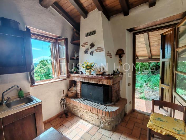 Image No.5-2 Bed Farmhouse for sale