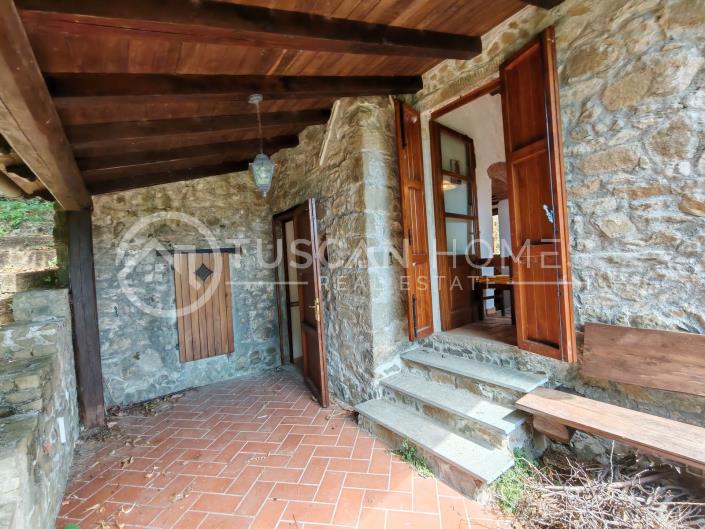 Image No.10-2 Bed Farmhouse for sale