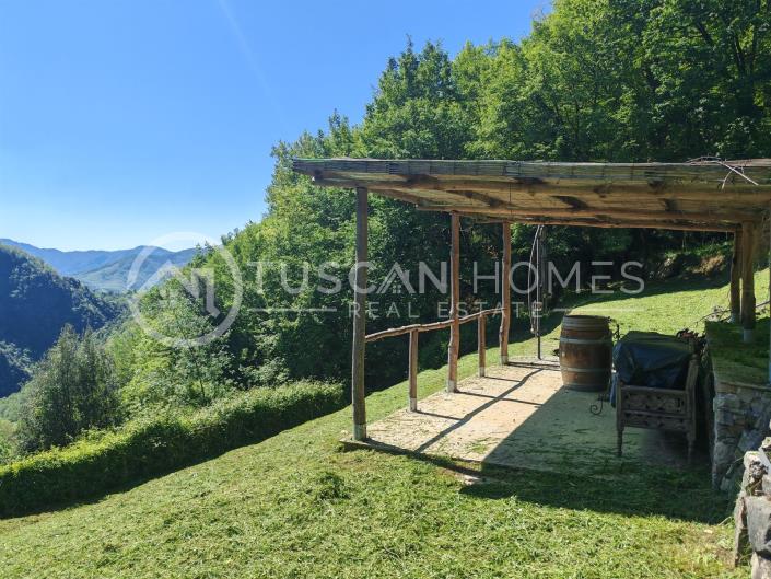 Image No.13-4 Bed Farmhouse for sale