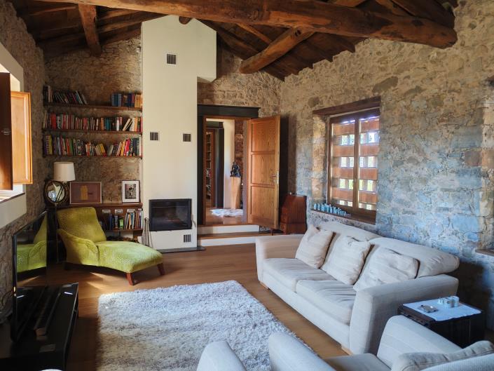 Image No.2-3 Bed Villa for sale