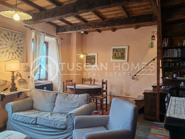 Image No.9-2 Bed Townhouse for sale