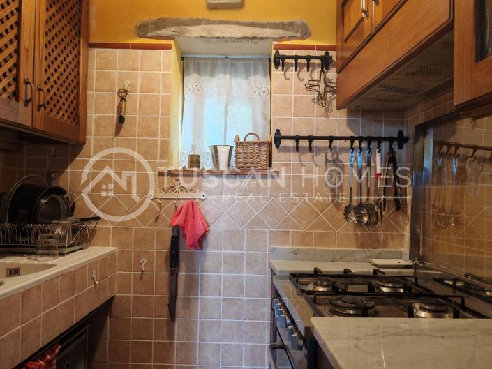 Image No.16-2 Bed Townhouse for sale