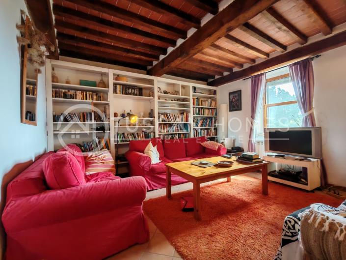 Image No.2-3 Bed Townhouse for sale