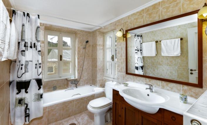 Image No.20-2 Bed Country House for sale