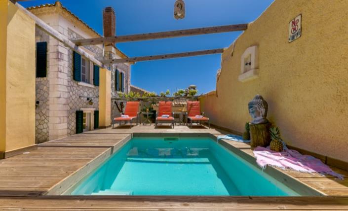 Image No.5-2 Bed Country House for sale