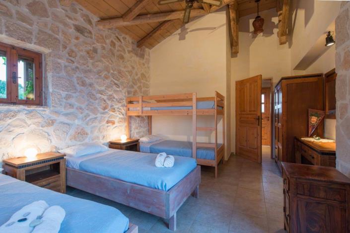 Image No.14-6 Bed House/Villa for sale