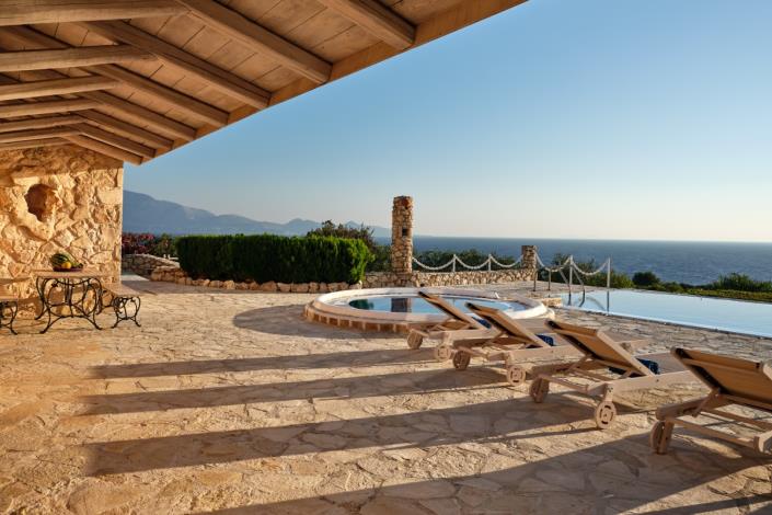 Image No.9-6 Bed House/Villa for sale