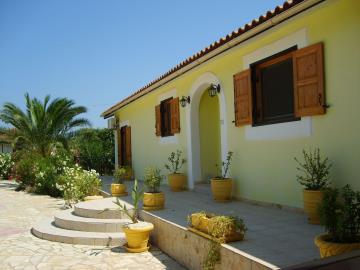 4 Bed House/Villa for sale