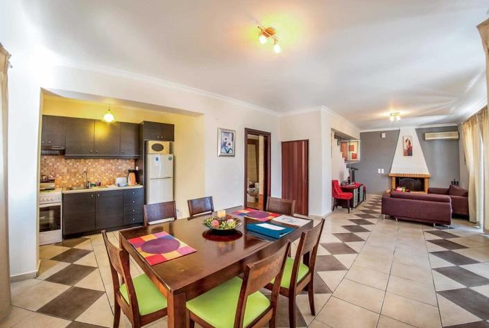 Image No.9-2 Bed House/Villa for sale