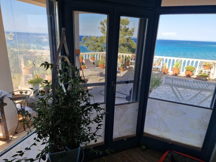 Image No.11-1 Bed Villa for sale