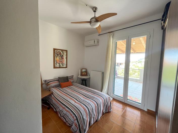 Image No.40-3 Bed House for sale