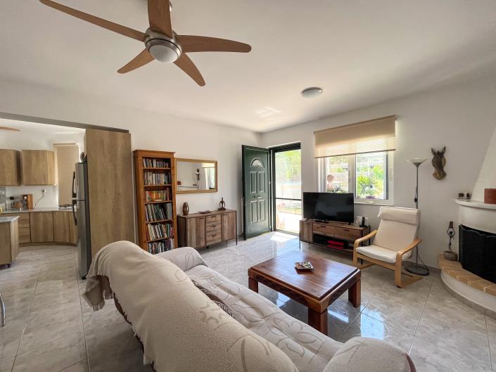 Image No.34-3 Bed House for sale