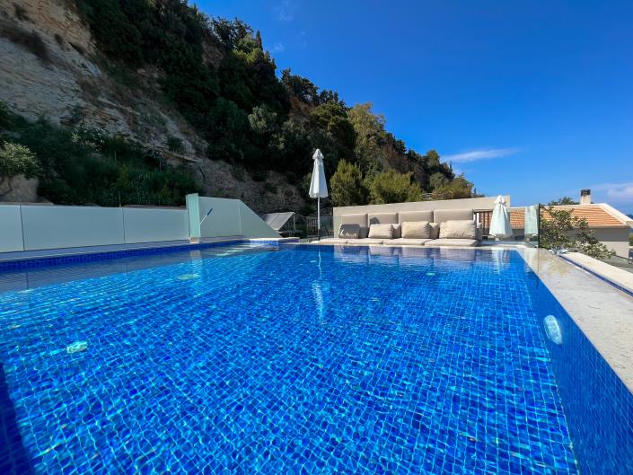 Image No.21-4 Bed Villa for sale