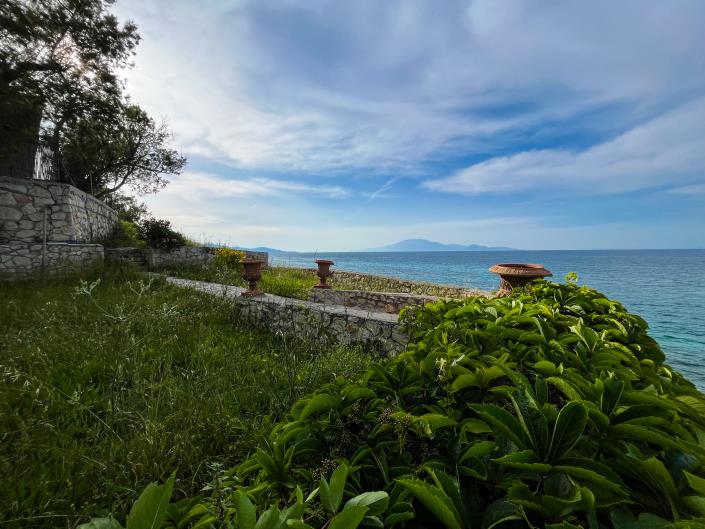 Image No.12-5 Bed Villa for sale