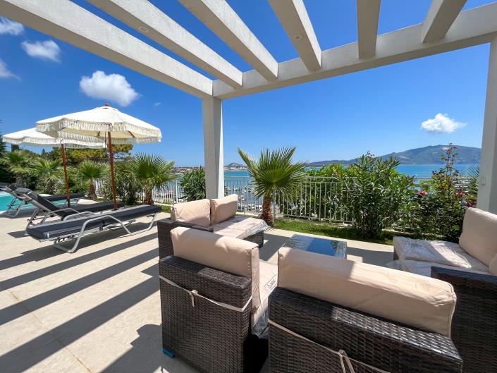 Image No.10-3 Bed Villa for sale