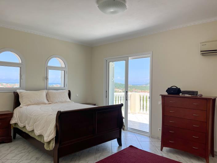 Image No.36-5 Bed Villa for sale