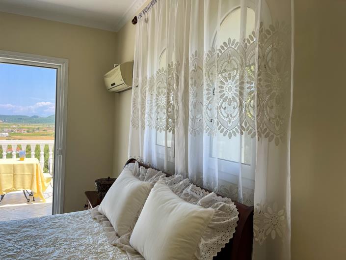 Image No.52-5 Bed Villa for sale