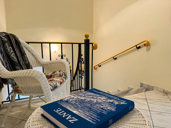 Image No.57-5 Bed Villa for sale