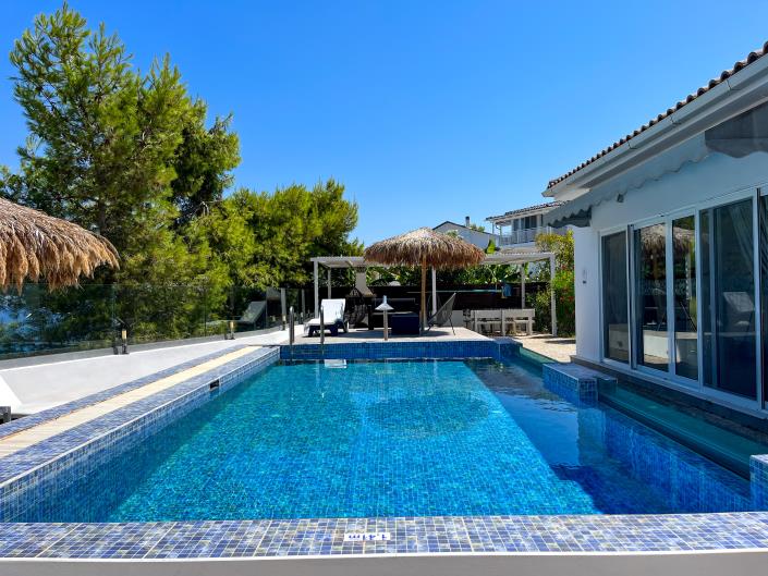 Image No.6-1 Bed Villa for sale