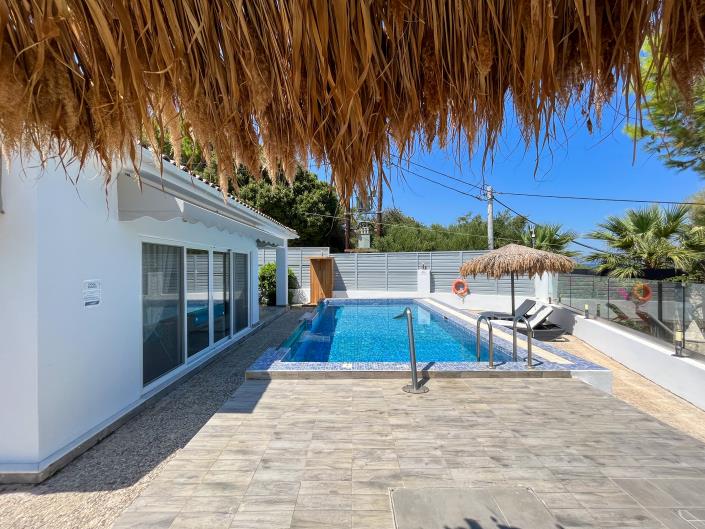 Image No.11-1 Bed Villa for sale