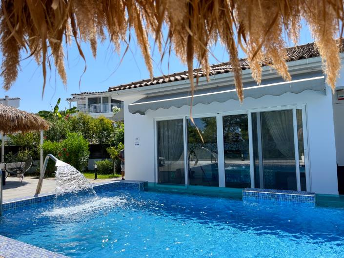 Image No.15-1 Bed Villa for sale