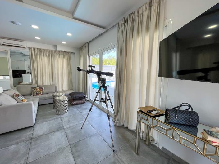 Image No.40-1 Bed Villa for sale