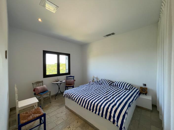 Image No.15-3 Bed Villa for sale