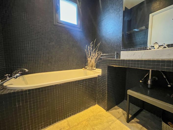 Image No.21-3 Bed Villa for sale