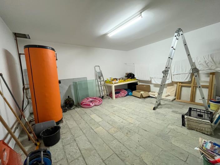 Image No.29-3 Bed Villa for sale