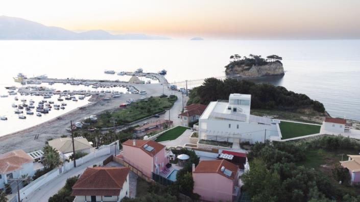 Image No.16-3 Bed Villa / Detached for sale