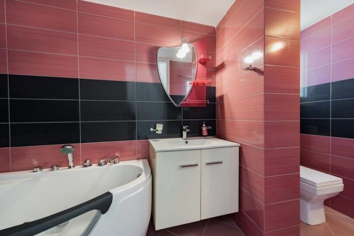 Image No.38-3 Bed Villa / Detached for sale