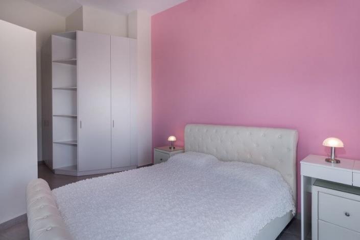 Image No.39-3 Bed Villa / Detached for sale