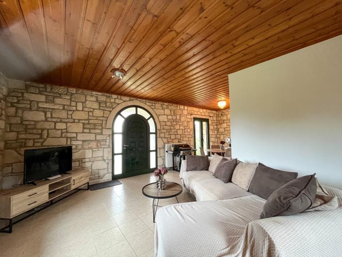 Image No.21-3 Bed Villa / Detached for sale