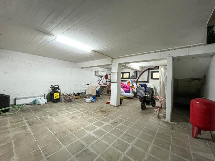 Image No.39-3 Bed Villa / Detached for sale