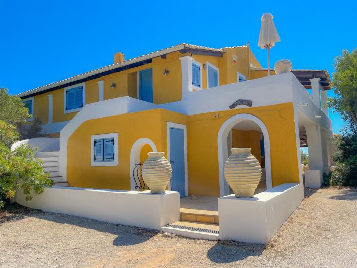 Image No.4-Villa / Détaché de 8 chambres à vendre à Zante