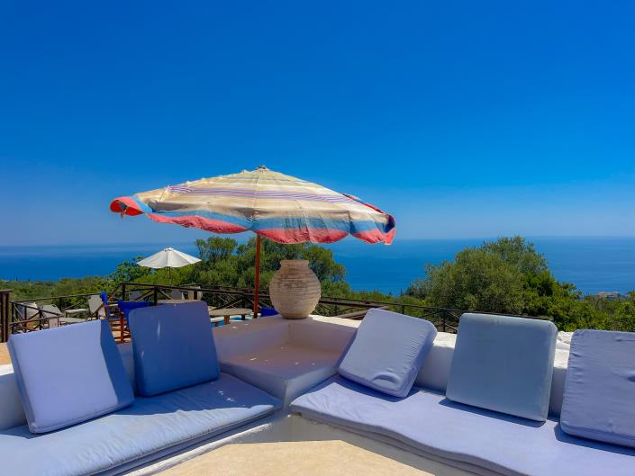 Image No.11-Villa / Détaché de 8 chambres à vendre à Zante