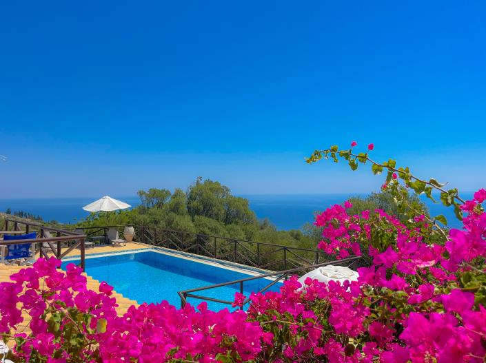 Image No.12-Villa / Détaché de 8 chambres à vendre à Zante