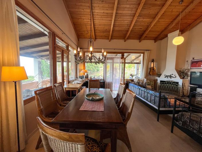 Image No.39-6 Bed Villa / Detached for sale