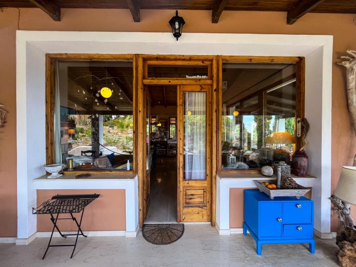 Image No.50-6 Bed Villa / Detached for sale