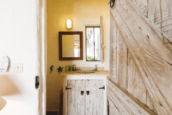 Image No.18-4 Bed Villa / Detached for sale