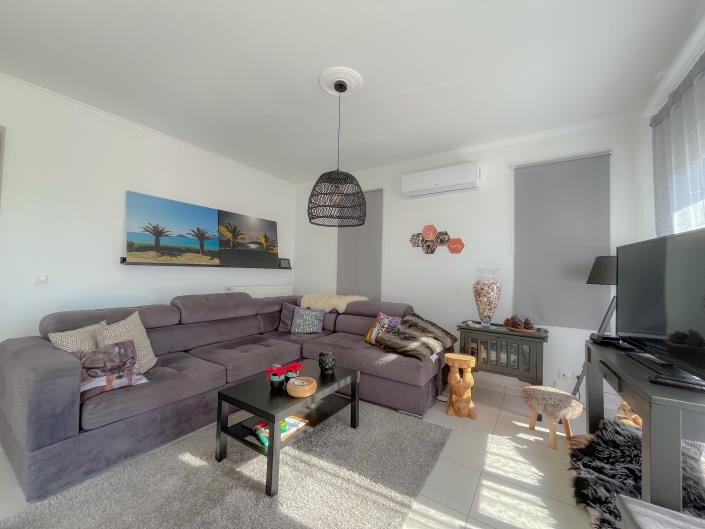 Image No.16-2 Bed Villa / Detached for sale