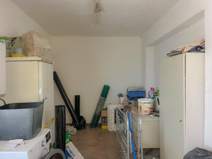 Image No.30-2 Bed House for sale