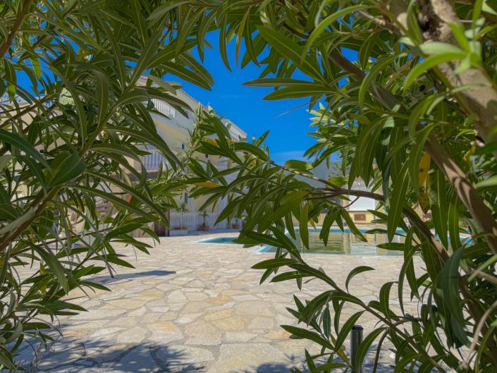 Image No.23-3 Bed House for sale