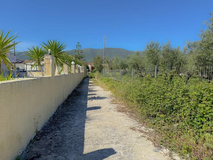 Image No.25-3 Bed House for sale