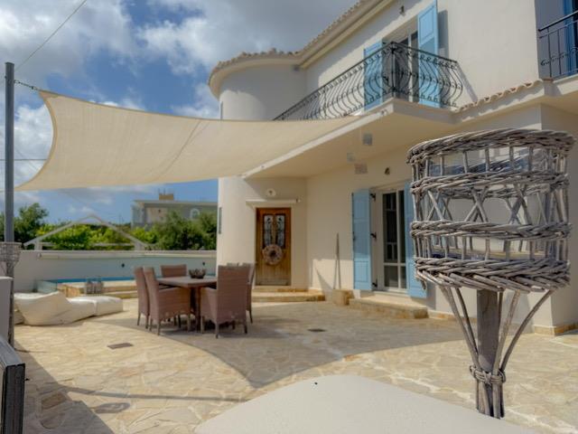 Image No.8-2 Bed Villa for sale