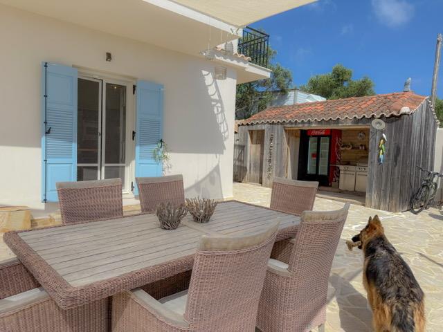 Image No.13-2 Bed Villa for sale