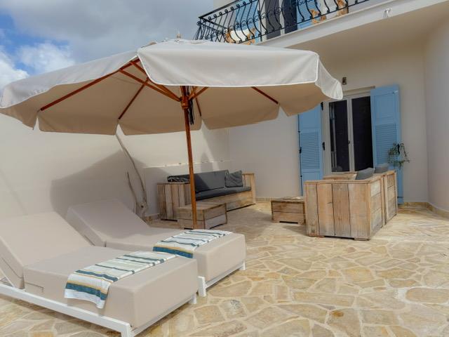 Image No.20-2 Bed Villa for sale